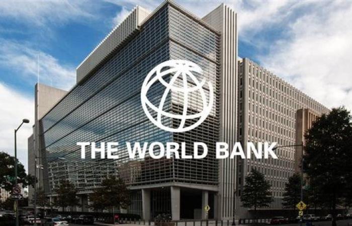 ما توقعات البنك الدولي لأسعار السلع والنفط والغاز الطبيعي؟