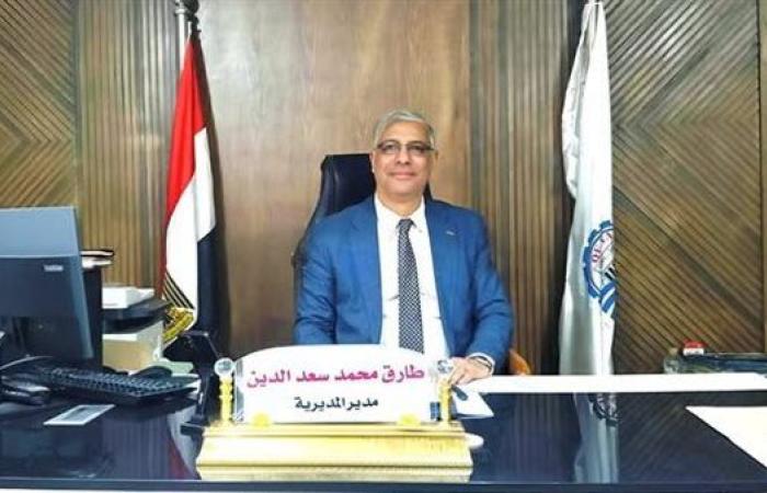 وكيل تعليم قنا يزور مصابات حادث منتدبات الدبلومات الفنية ويطمئن على حالتهن الصحية