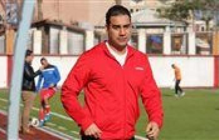 عبداللطيف الدوماني مديرا فنيا لفريق دكرنس في الموسم الجديد بالدوري الممتازب
