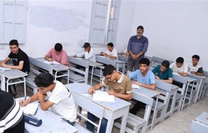 "الدستور" تنشر إجابات امتحان الدراسات الاجتماعية للشهادة الإعدادية بالقاهرة 2026