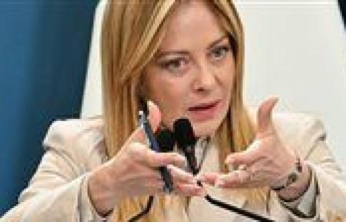 تقارير إيطالية: ميلوني تتخذ موقفاً متشككاً تجاه مبادرات باريس وبرلين وبريطانيا بشأن أوكرانيا