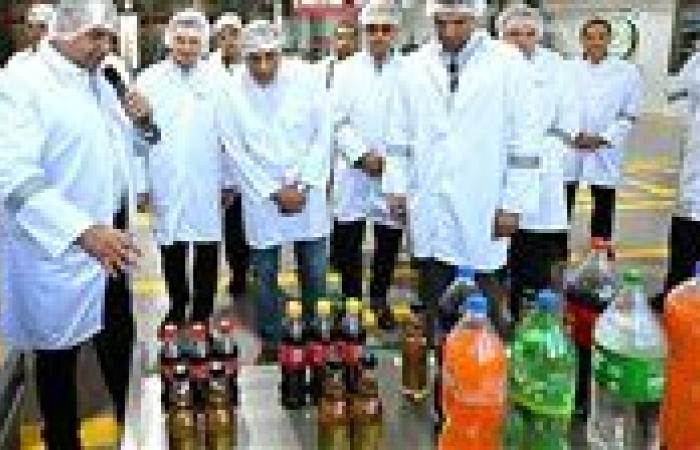 رئيس الوزراء يفتتح خط إنتاج جديد لـ "كوكاكولا هيلينك مصر" بالإسكندرية