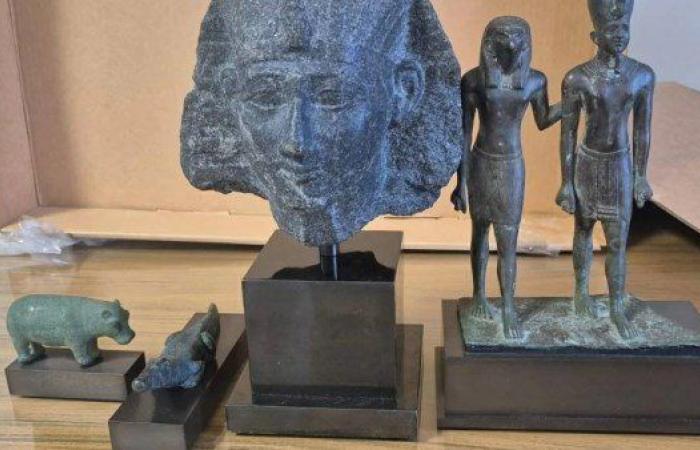 مصر تنجح في استرداد 4 قطع أثرية نادرة من الولايات المتحدة (فيديو)