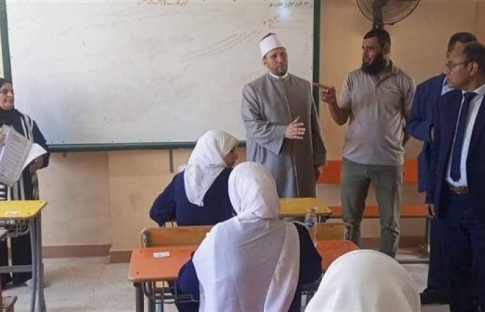 في ثانِ أيامها.. متابعة ميدانية مكثفة لامتحانات الثانوية الأزهرية بالإسكندرية