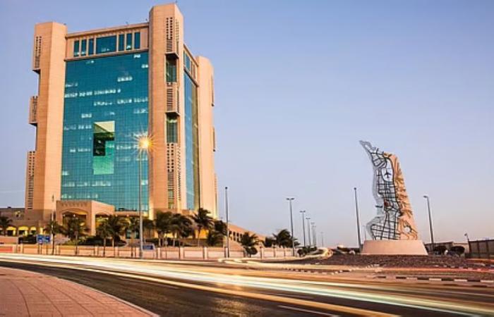 أمانة جدة تُشعر 129 مبنى آيلًا للسقوط في حي غليل ضمن إجراءات تعزيز السلامة