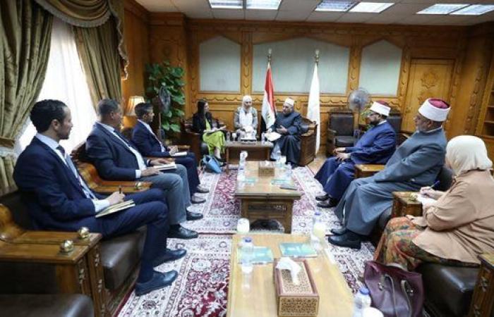 الشيخ أيمن عبدالغني: الأزهر الشريف يتابع عن كثب التطورات التي تشهدها المنظومة التعليمية