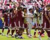 "فيفا" يعلن إيقاف لاعب قطر 5 مباريات بعد إصابة لاعب كندا المروعة